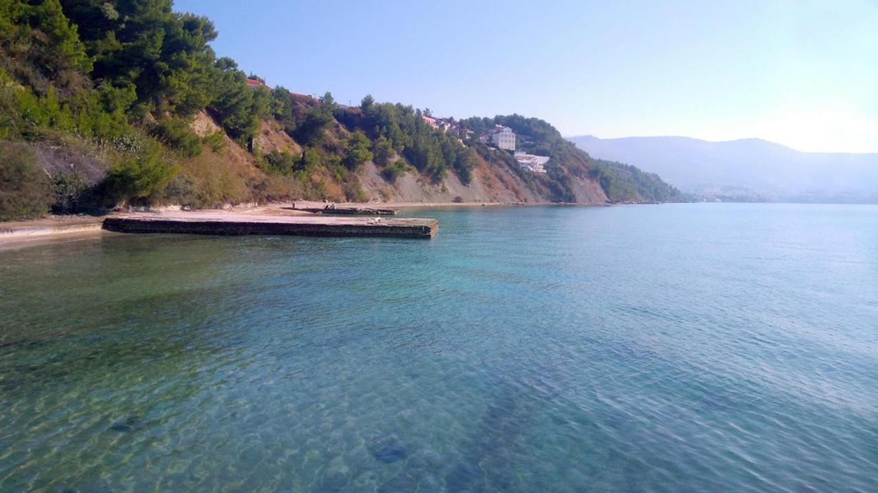 Alnea Appartement Split Buitenkant foto